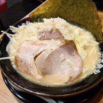 壱角家 × 油そば総本店 - 醤油壱郎