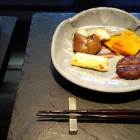 やまなみ - 最初は、サラダと野菜焼き