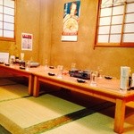 新宿 牡蠣入レ時 - 二階席、20〜30名様。貸切・歓迎会・送別会にご利用いただけます♪