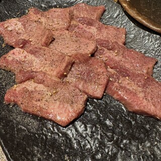 炭火焼肉 まん平 - 料理写真: