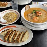 幸楽苑 - 料理写真:エビ味噌らーめん ミックスセット