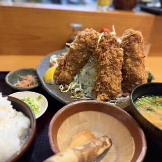 とんかつ しお田_0