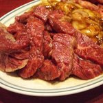 焼肉 あだち - きれいな上ハラミです