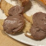 Ecru 117 - 前菜　ブルスケッタ鶏レバー