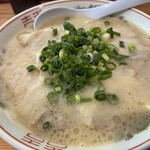 一蓮 - 料理写真:チャーシューメン 950円
