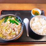 おふくろ亭 - 料理写真:ホル鍋定食
