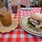 魔女のちいさな森のハンバーガー - 
