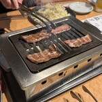 肉酒場 - 