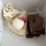 バッケンモーツアルト - 料理写真:ザントマッセ350円 ○苺のティーチーズ480円 ○チョコスフレロール380円