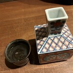 ふくの緒 - 「信洲龜齡」（ぬる燗、一合、1,200圓）。