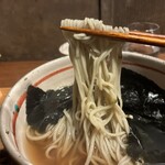 ふくの緒 - 「花卷き」（1,300圓）の蕎麥アップ。