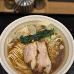 濃厚煮干そば 丸にたちばな - 