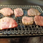 大衆焼肉ホルモン わいがや - 