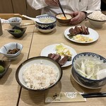 牛たん炭焼利久 - 