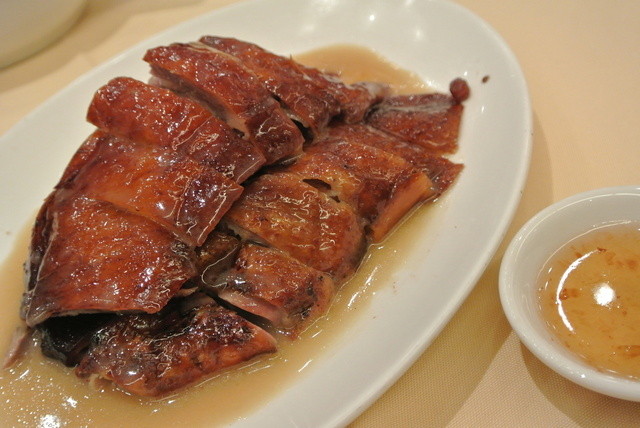 香港の焼味の店では代表格 ガチョウのローストでかつては勇猛を馳せていたが By 行列のできる Yung Kee Restaurant 鏞記酒家 中環 セントラル 広東料理 食べログ