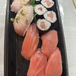 お持ち帰り寿司 魚喜  - 料理写真:
