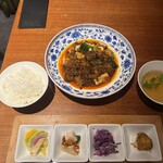 老四川 飄香小院 - 