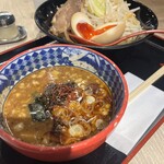 三田製麺所 - ✅味噌つけ麺(中)¥1.200‼️
　※並盛から大盛まで無料！
　※あつもりも可能！
　※キャッシュレス決済可能！
　※別添えでニンニク、ショウガ付き