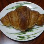 ブランジェリー ぱん・くまくる - クロワッサン