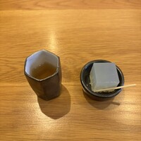 エヴァム・エヴァ・ヤマナシ・アジ - 