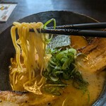 ラーメン いっとうや - 麺リフト
