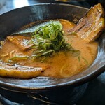 ラーメン いっとうや - かさね醤油　1060円