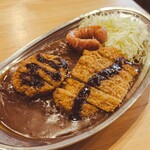 チャンピオンカレー - 料理写真: