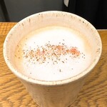 Spicier スパイスチャイとインドカレーパン - 