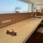 海の食堂 ベイアルセ - カウンター席