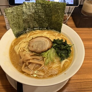 横浜らぁめん 桜花_0