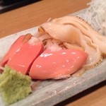 誠 - 帆立の卵とミミ
      
      いよいよこの季節がやって来ました。
      まったりとした帆立の卵は絶品。コリコリとしたミミの食感とは対極です(๑´ڡ`๑)