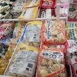 業務スーパー - 料理写真:チキン系冷凍調理品(ナゲットやチキンボールetc)