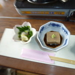 石庭 - クラゲとごま豆腐