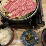 黃金出汁涮涮鍋與江戶前壽司 肉之Asatsu 梅田御初天神店 - 黒毛和牛すき焼き定食