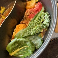 すき焼 しゃぶしゃぶつかだ KITTE大阪店 - 