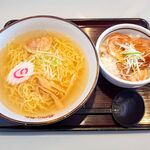 とんかつ いなば和幸飛騨高山らーめん - 料理写真: