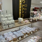 コリーヌ - 店内