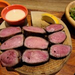 牛舌之檸檬 淺草店 - 美しい断面が食欲をそそります！6枚と9枚から選べますが、奮発して9枚にしました！