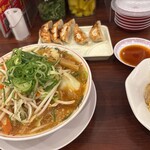 ラーメン 魁力屋 - 料理写真: