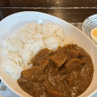 カフェドマデル_2