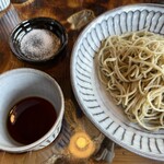 そばんち - 蕎麦つゆでもお塩でも、もちろんそのままでもお蕎麦の香りが豊かに感じられます。