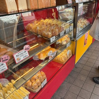 シロヤベーカリー_0