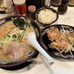 北海道らーめん みそ熊 - 料理写真: