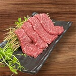 肉匠 現 - 噛むほどに旨味が広がるおすすめ赤身肉
