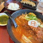 ８番らーめん - 料理写真:
