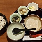 ご飯ととろろ とろ麦 - 料理写真: