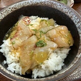 季節料理 魚吉 _0