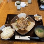 とんかつ治作 - 