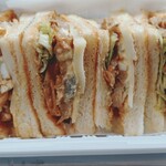 マリーフランス - 照り焼きチキンサンド691円
（2026年3月）