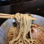 らーめん　こてつ - 全粒粉の太ストレート麺